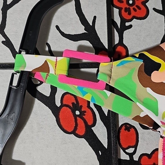 Anne Cole‎ Colorful Floral Swim Top Size Small NWT - Picture 3 of 7